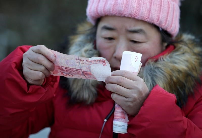 Plus forte chute depuis un an et demi pour les actions chinoises