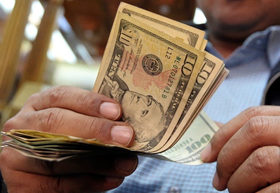 D'un montant de plus de 34.600 milliards de dollars (en euros), la dette des Etats-Unis commence également à inquiéter.