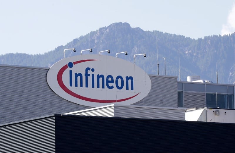 Infineon: resultat meilleur que prevu, previsions relevees