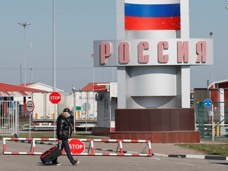 Forte hausse des pneumonies a moscou, doutes sur les statistiques