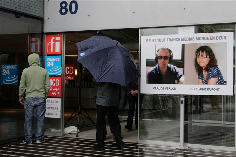 Neuf suspects arrêtés après la mort des journalistes de RFI
