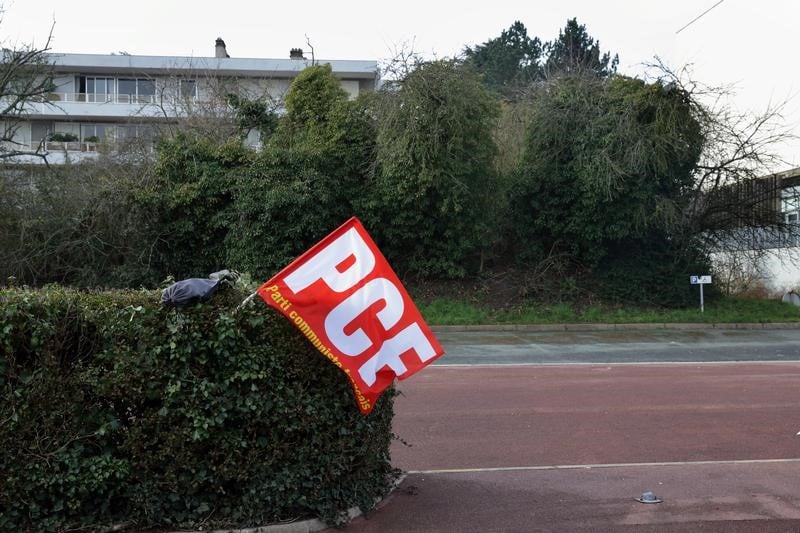 Le pcf pousse a un pacte de majorite a gauche