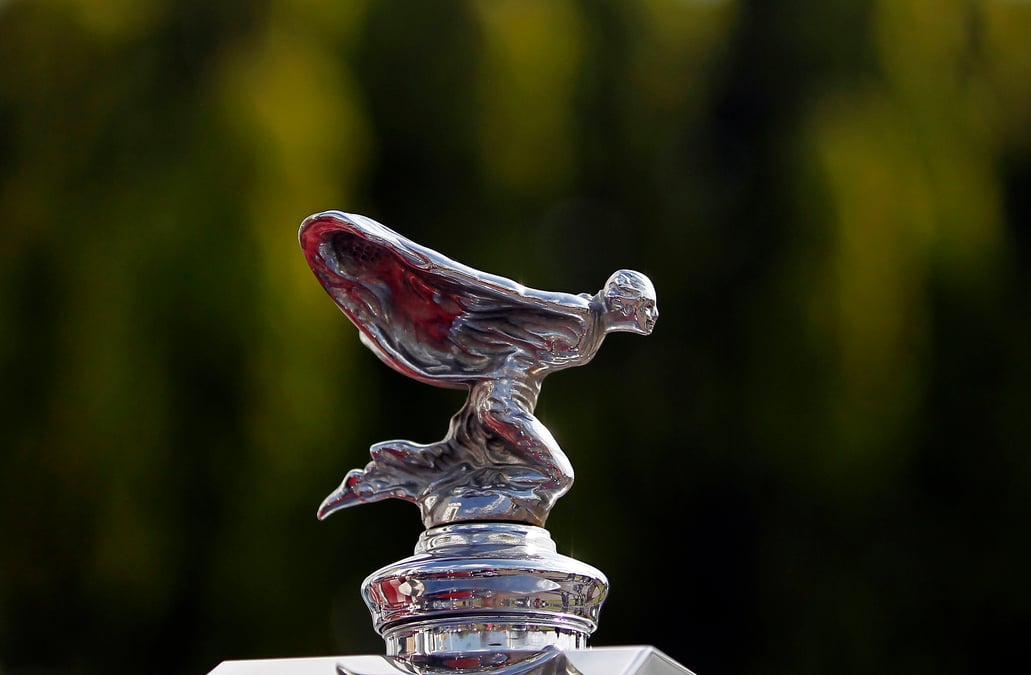 Rolls-royce se lance a son tour dans les suv