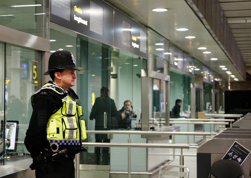 Douanes, frontière, France, Royaume-Uni, UK, contrôle, sécurité, liberté de circulation, espace Schengen, douanier, gare de St-Pancras, Eurostar, Londres,