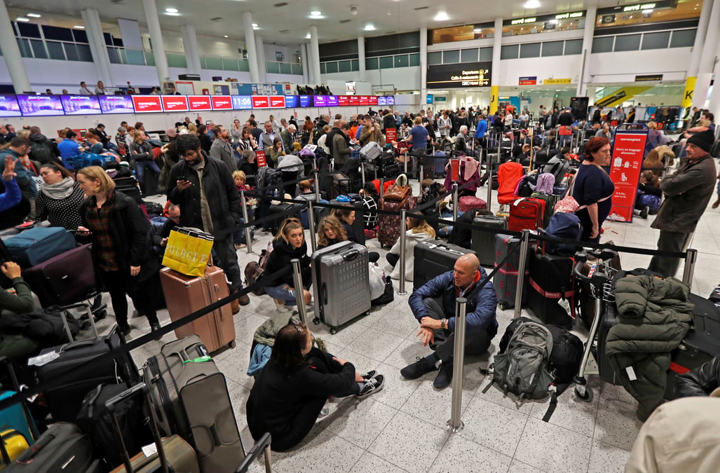 Gb: drones au-dessus de l'aeroport de gatwick, vols suspendus, l'armee en renfort