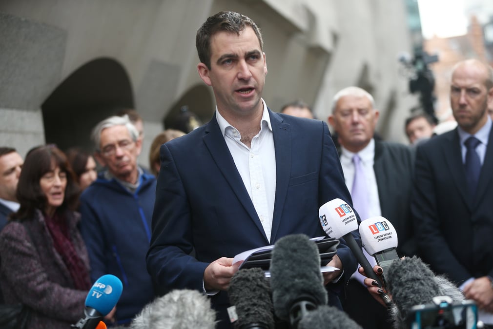 Brexit: des voix s'elevent pour denoncer la violence du debat