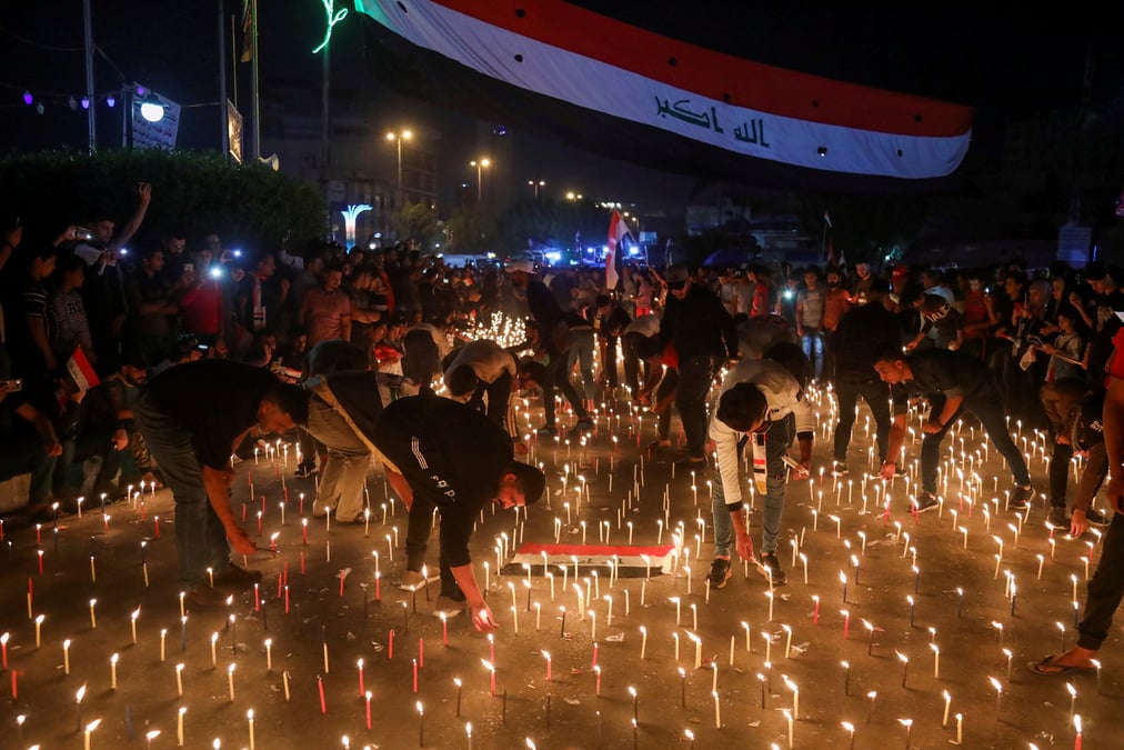 Irak: trois morts a kerbala ou des manifestants ont tente d'entrer dans le consulat iranien