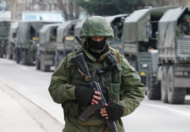 L'Ukraine place son armée en état d'alerte de combat