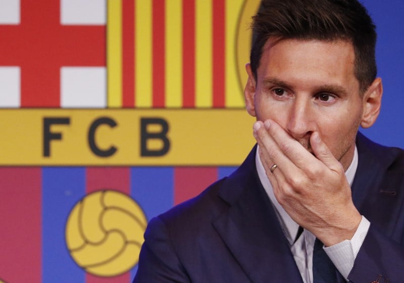 Une plainte pour empecher le depart de messi au psg