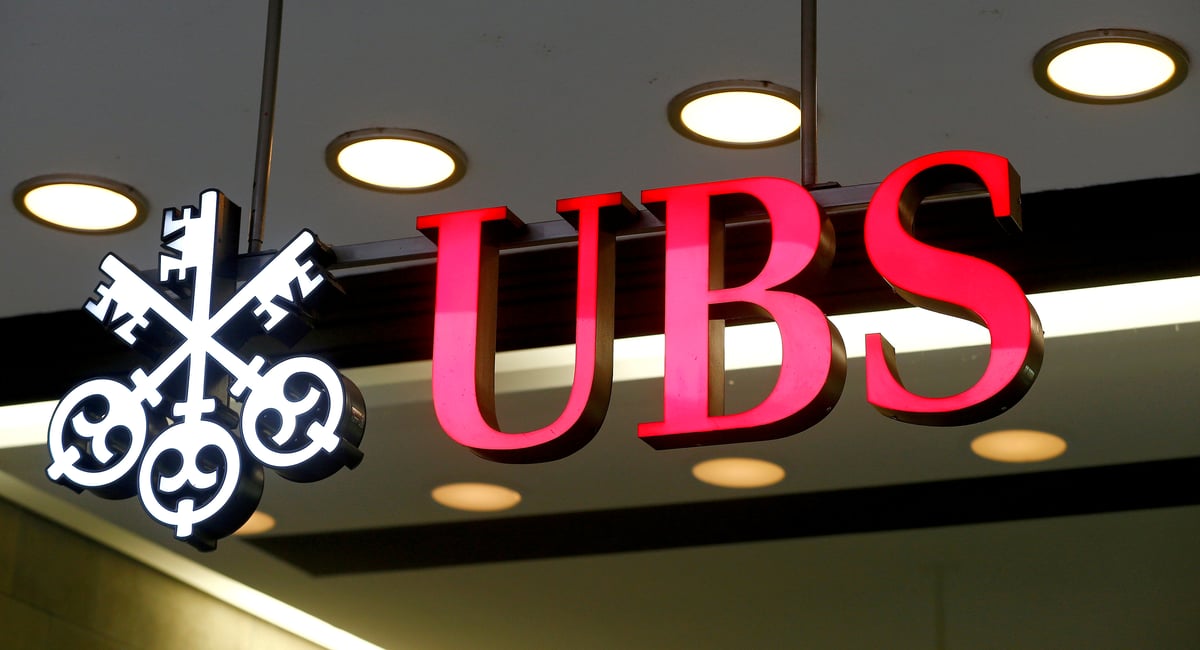 Pour ubs, tous les russes sont "semi-sanctionnes"