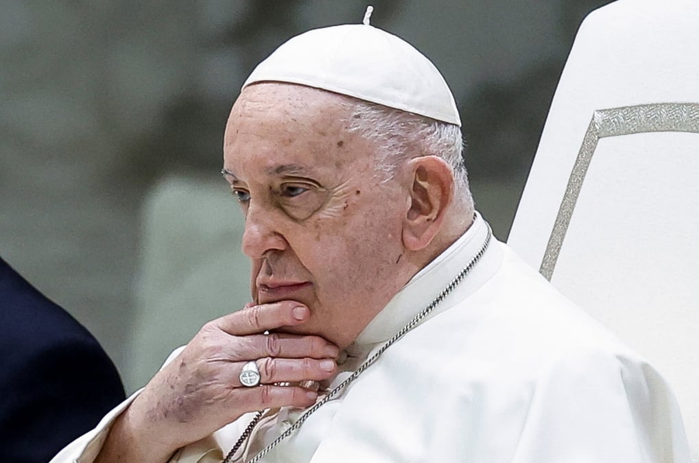 Le pape francois lors de l'audience generale hebdomadaire, dans la salle paul vi au vatican
