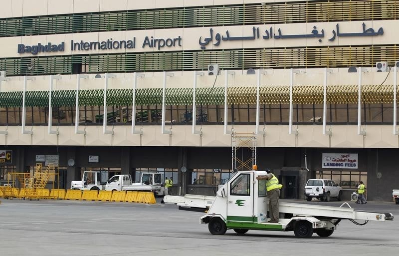 Un avion emirati vise par des tirs a l'aeroport de bagdad