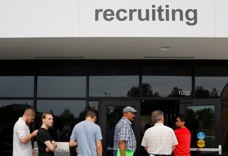 Usa: baisse plus forte que prevu des inscriptions au chomage