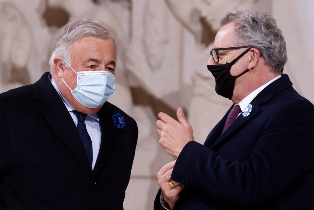 Ferrand et larcher contre la creation d'une commission sur l'article 24