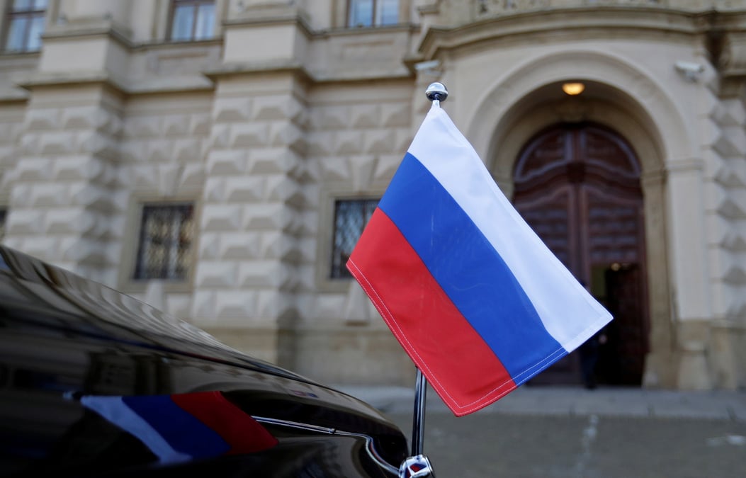 Le ton monte encore entre prague et moscou