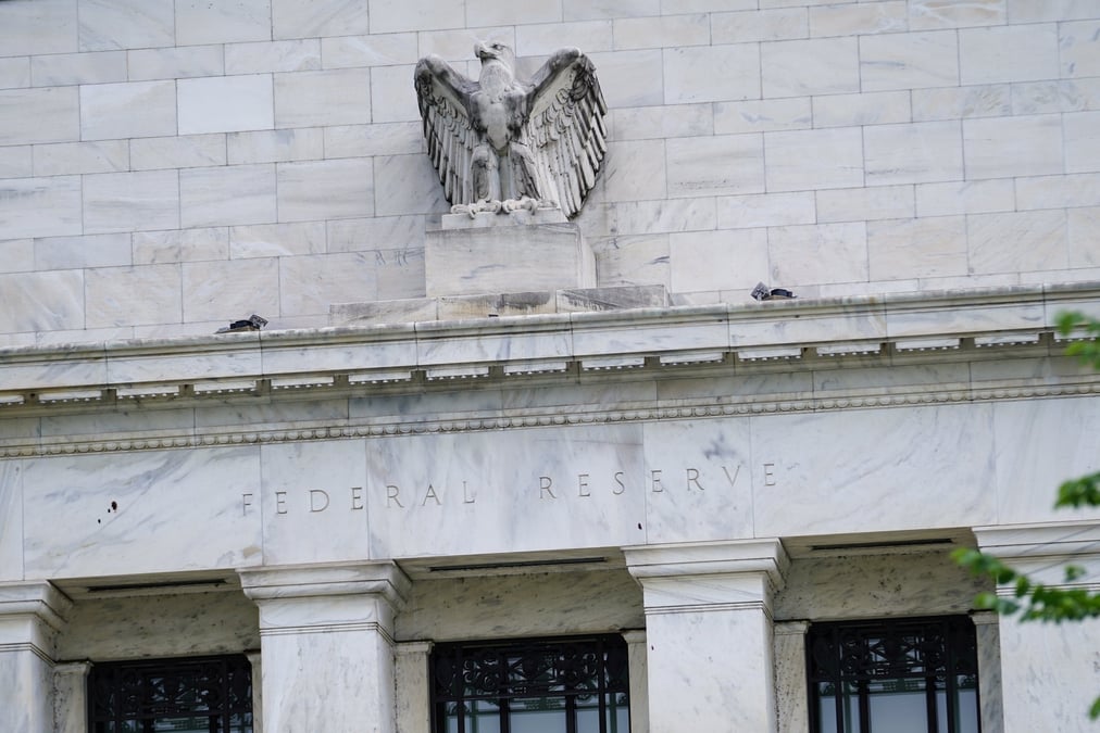 Selon une enquete de la Fed, « les entreprises de plusieurs régions américaines ont indiqué que les droits de douane représentent un risque à la hausse important pour l'inflation ».