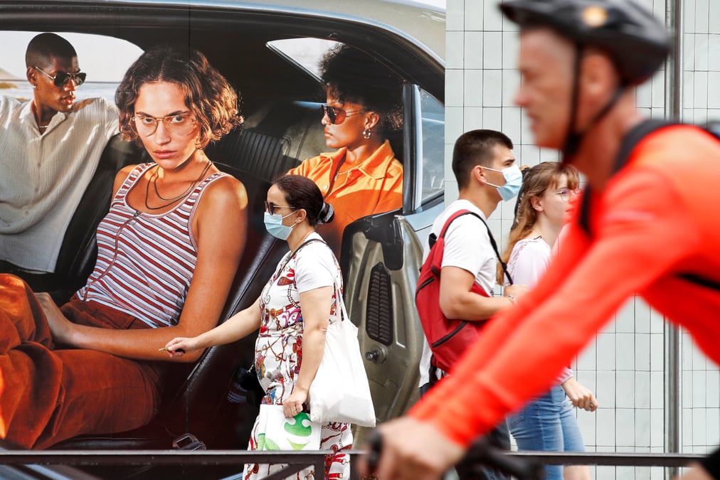 Coronavirus : entre 7% et 10% des nouveaux cas en france lies a omicron