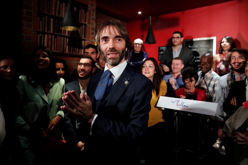 Villani recu dimanche par macron pour parler de paris