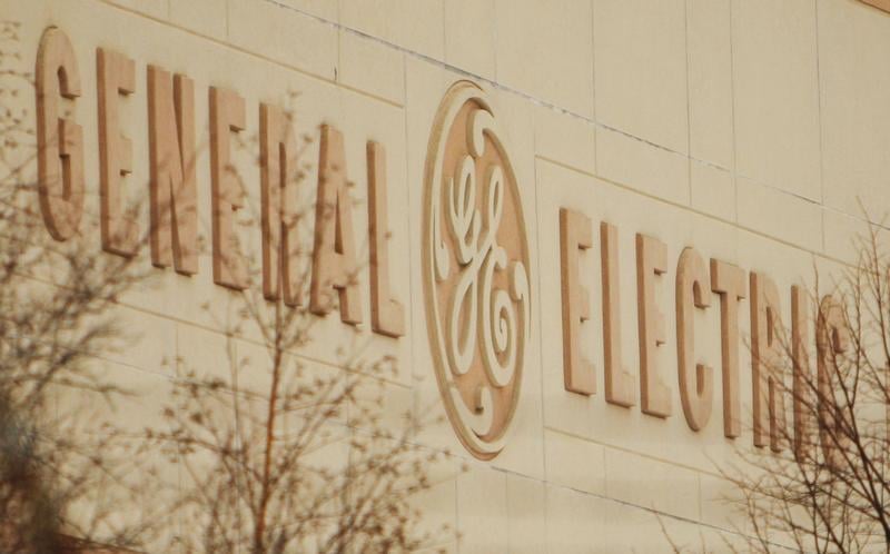 GE prévoit une hausse de 10% de ses profits industriels en 2014