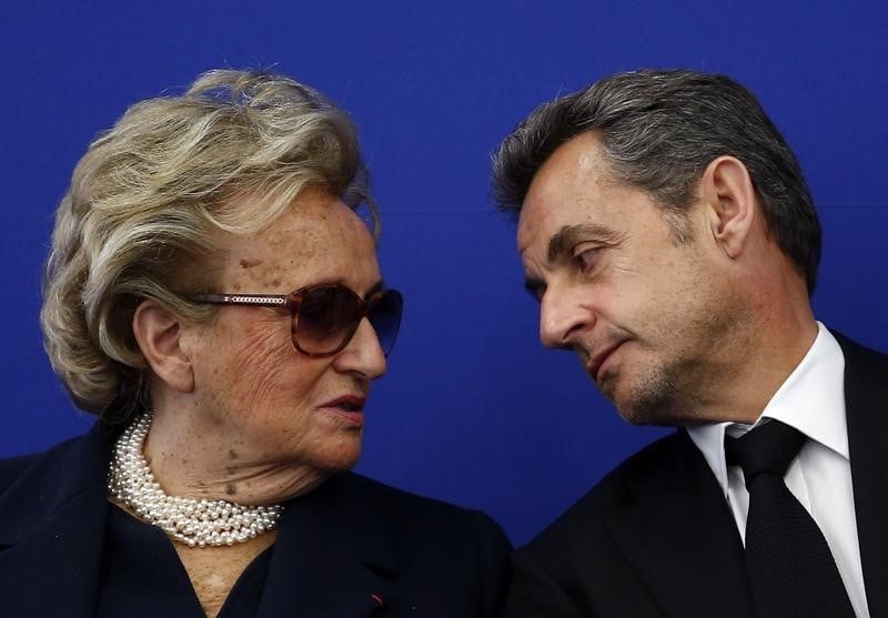 Pour Bernadette Chirac, Sarkozy ne doit pas briguer l'UMP