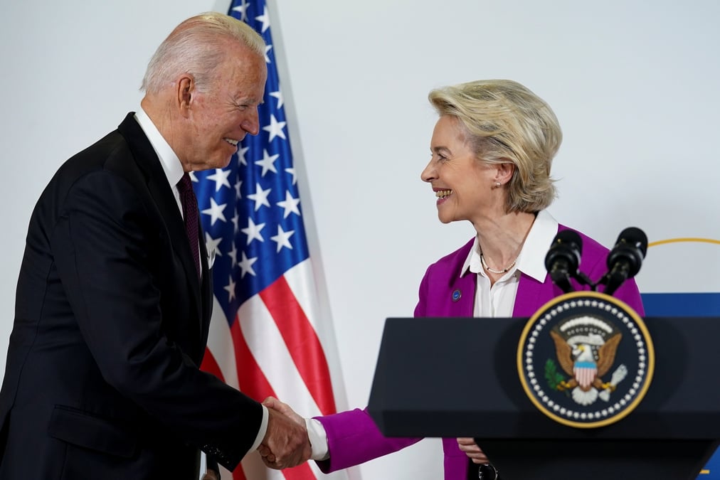 Biden, Leyen,