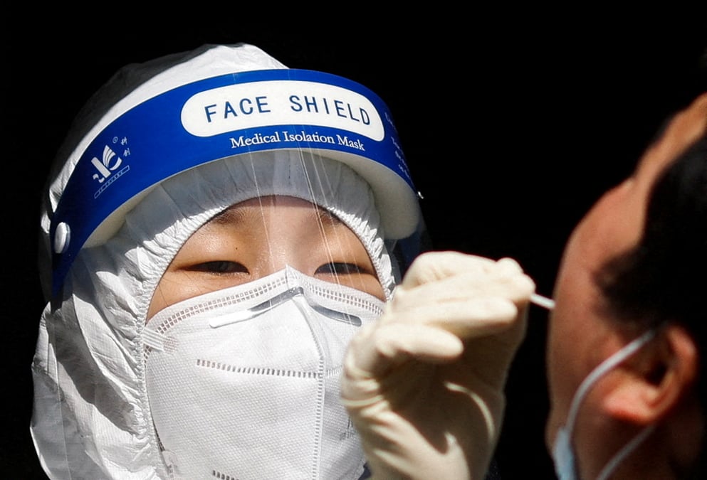 Chine: pekin elargit la campagne de depistage du covid-19