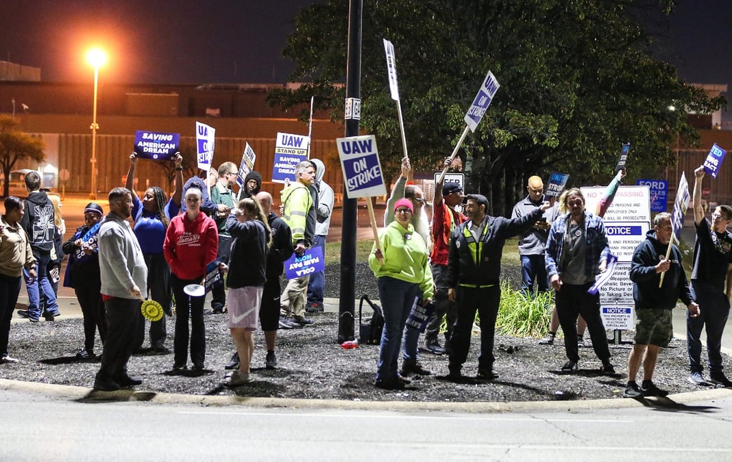 Mercredi, 8.700 salariés d'un site Ford du Kentucky ont rejoint le mouvement de grève à l'appel du syndicat UAW.