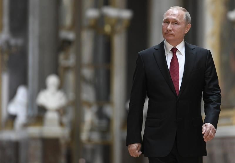 Moscou prolonge les sanctions contre l'ue jusqu'a fin 2018