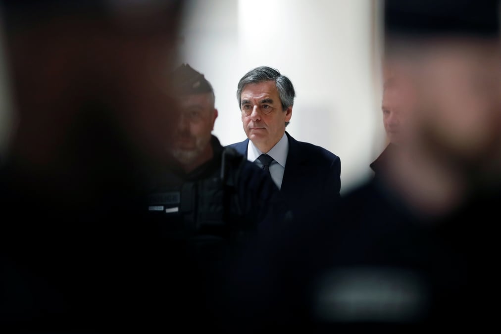 Francois fillon condamne a un an de prison ferme en appel, selon les medias