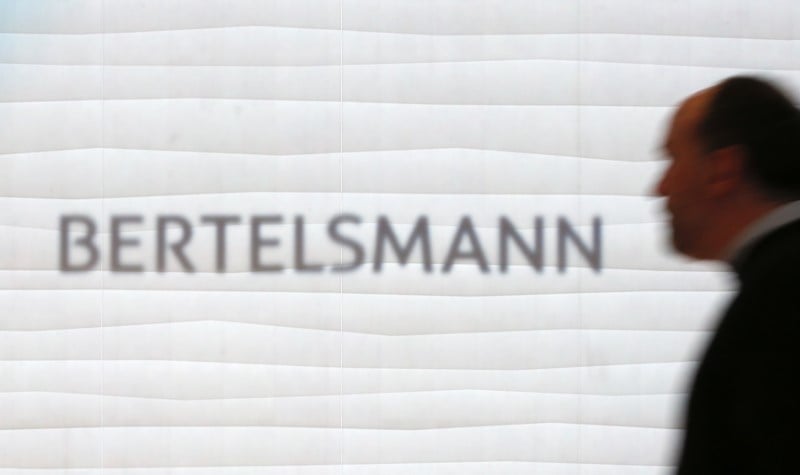 Pearson cede 22% de penguin random house a bertelsmann