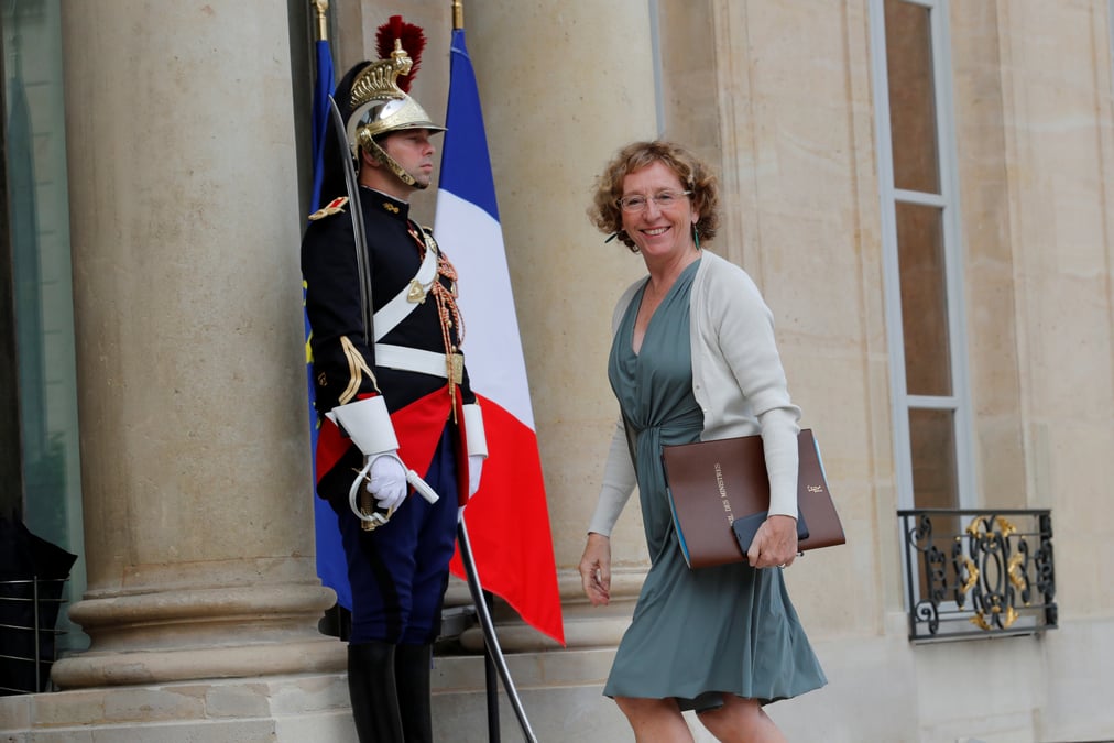 La loi travail inquiete pres de deux francais sur trois