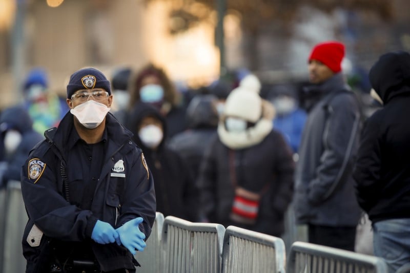 Coronavirus: un millier de morts et 68.000 cas aux etats-unis