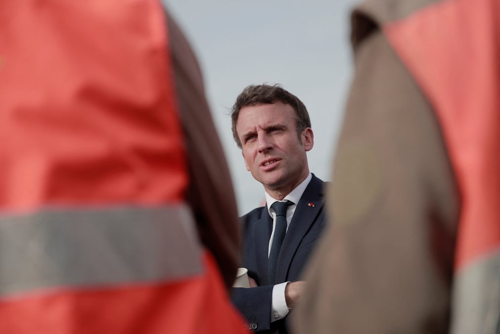 France: le medef juge le programme de macron plus favorable a la croissance