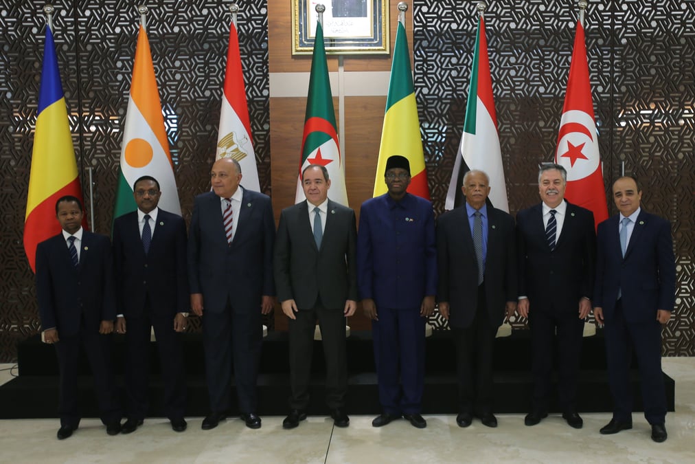Les pays limitrophes de la libye reunis a alger en appui a la treve fragile