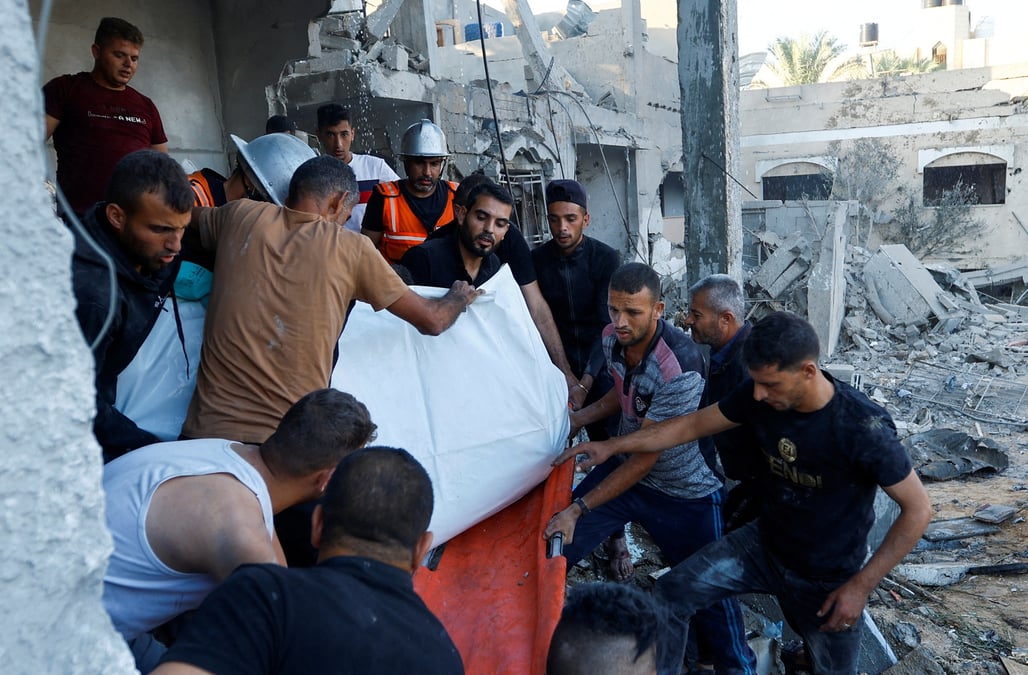 Khan younis, dans le sud de la bande de gaza, apres une frappe israelienne