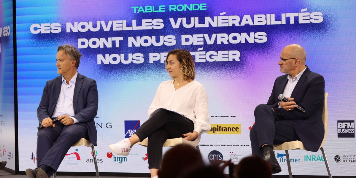 De gauche à droite : Philippe Mauguin PDG de l'Inrae, Lorine Azoulai chargée de plaidoyer souveraineté alimentaire pour l'association CCFD-Terre Solidaire, et Gilles Salvat le directeur général délégué de l'Anses.