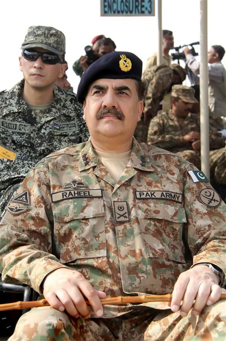 Un modéré nommé à la tête de l'armée pakistanaise