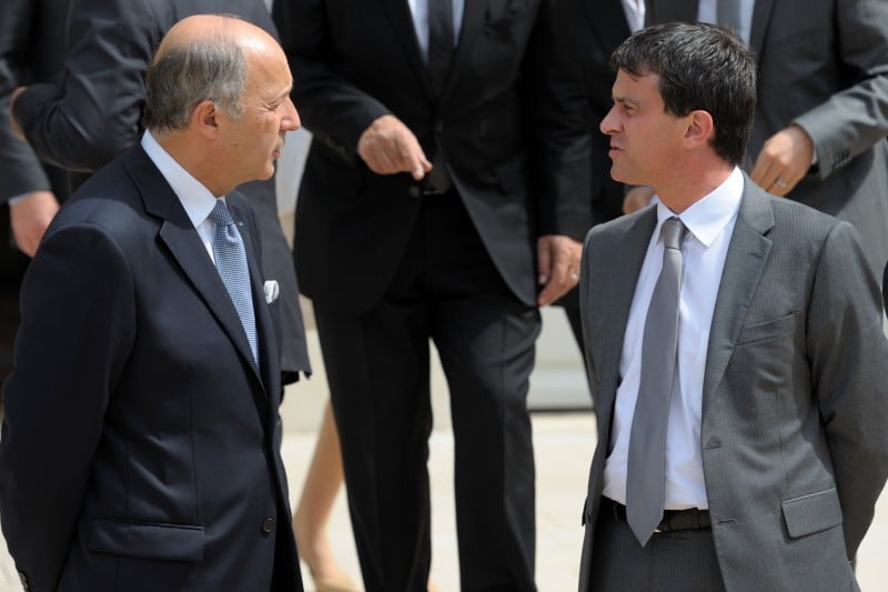 Laurent Fabius plus populaire que Manuel Valls, selon un sondage
