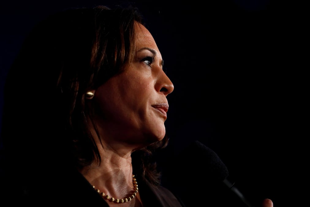Kamala harris, cible mouvante pour la campagne de trump
