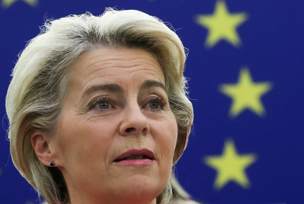 L'ue va lancer dans les semaines a venir un examen de ses regles budgetaires, dit von der leyen