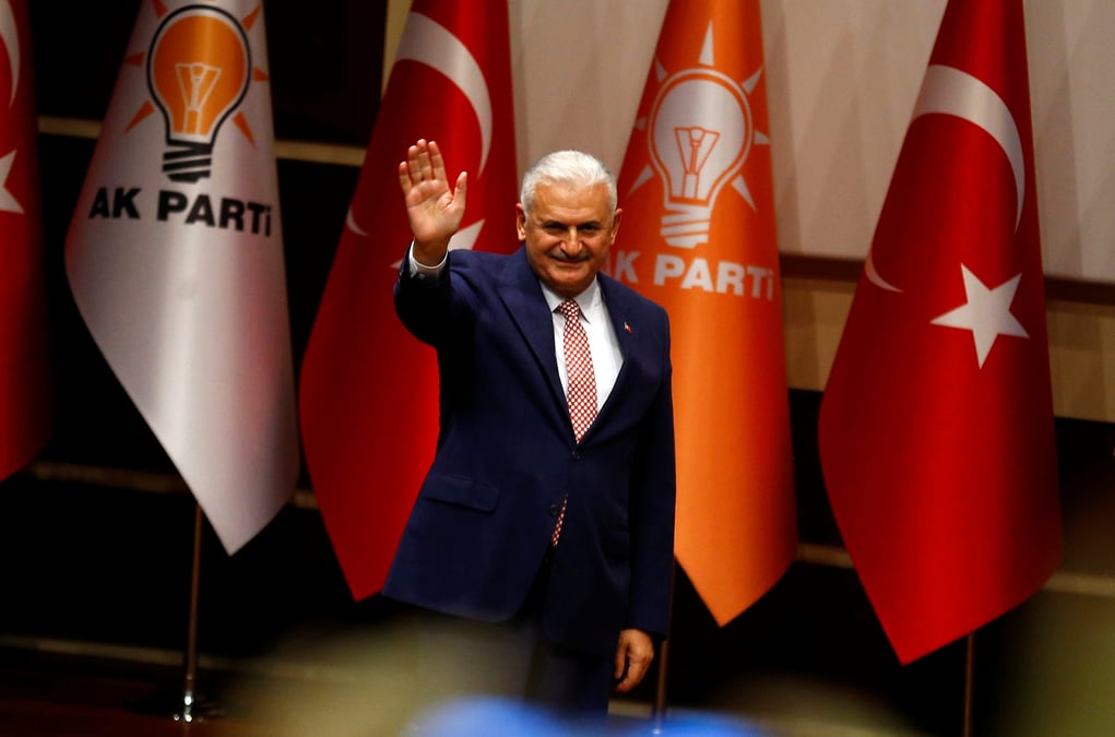 Binali yildirim va etre nomme a la tete de l'akp et du gouvernement turc