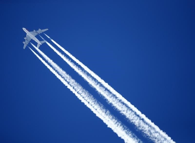 Airbus: encore plus de livraisons a 20 ans, trafic moins eleve