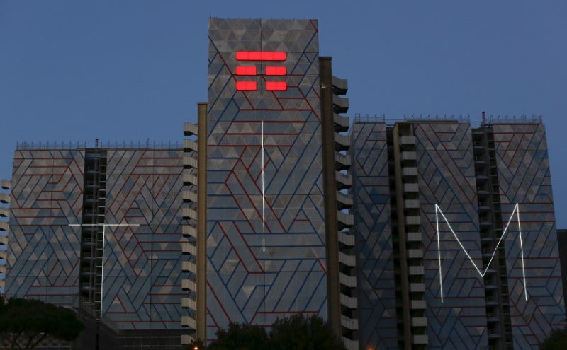 Telecom italia: elliott soutient genish, veut faire des propositions