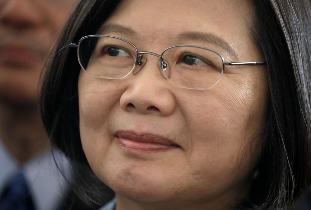La chine interdit les voyages individuels de ses ressortissants a taiwan