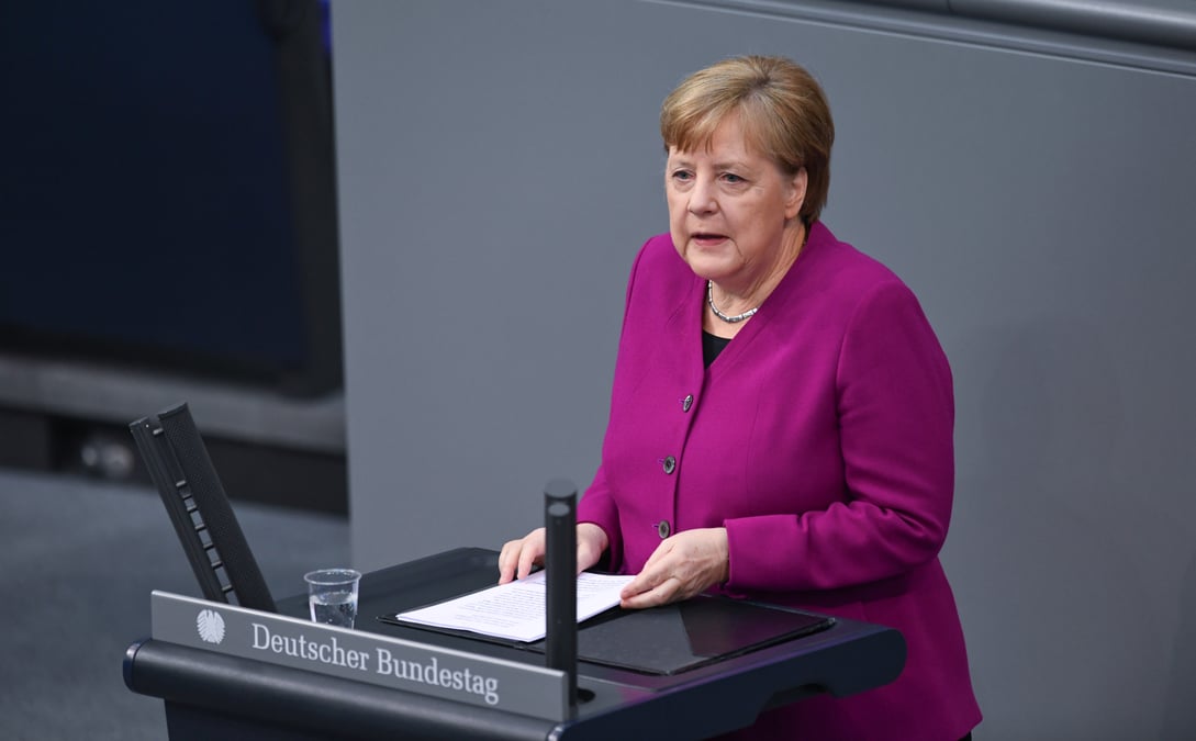 L'allemagne doit etre prete a contribuer davantage a l'ue, selon angela merkel