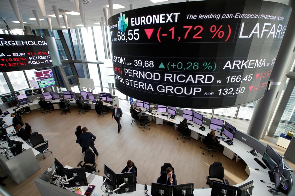 Les bourses europeennes evoluent sans tendance claire