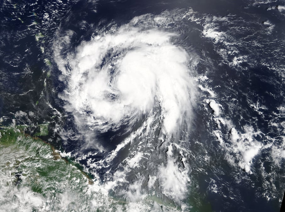 Maria va devenir un ouragan "majeur", alerte en martinique