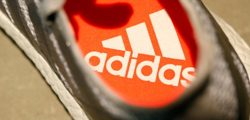 Adidas veut proceder a des rachats d'actions