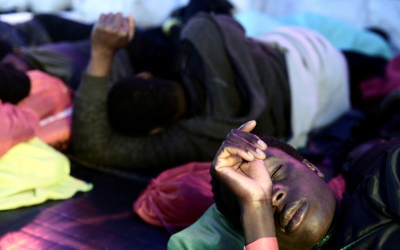 Des migrants de l'aquarius acceptes en france depuis l'espagne