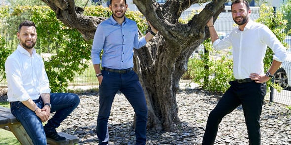 Les cofondateurs John Aldon, Adrien Content et Yohann Caboni